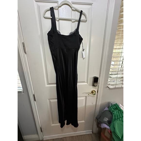 NWT ASTR the Label Women's Black Alva Ruched Sweetheart Sheath Midi Dress Size L - Picture 9 of 11